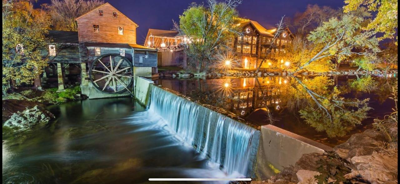 Luxury Condo In The Heart Of Pigeon Forge Buitenkant foto